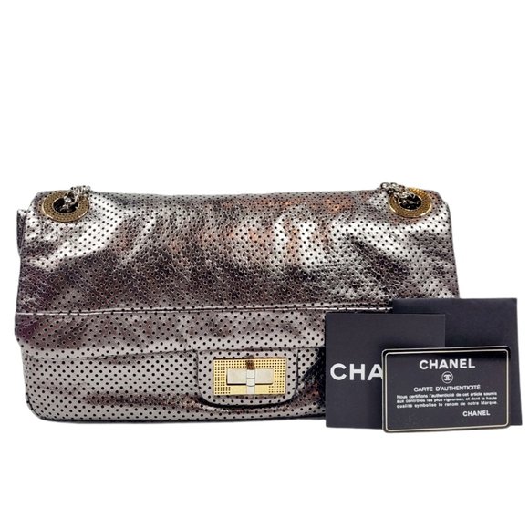 NEW Chanel Silver Metallic Perforated 2.55 Bag - Picture 5 of 14